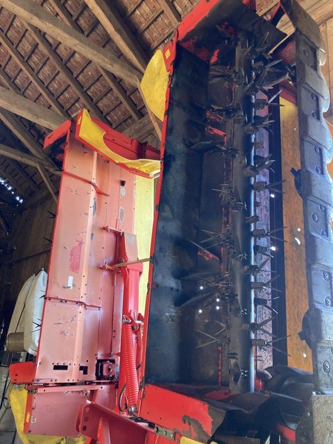 [4079-4664402-4.jpg]