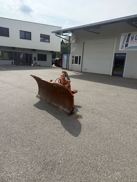 [4750-6343091-1.jpg]