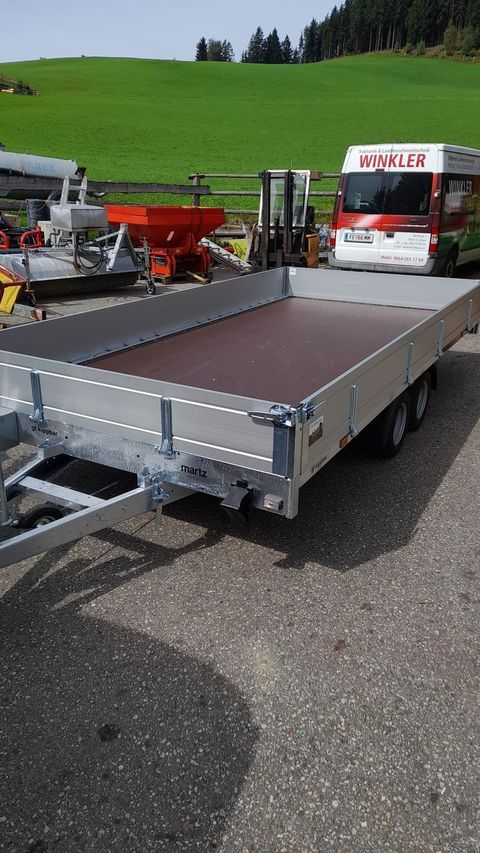 [5032-3793761-0.jpg]