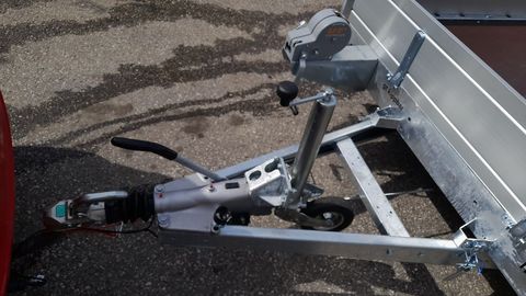 [5032-3793761-2.jpg]