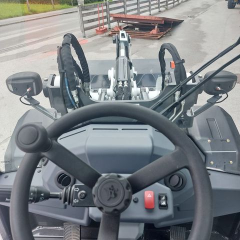 [5150-6006102-8.jpg]