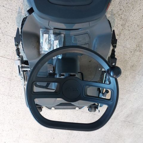 [5150-6492933-5.jpg]