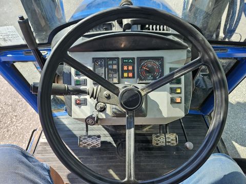 [6030-6278949-10.jpg]