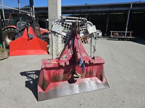 [6030-7121224-5.jpg]