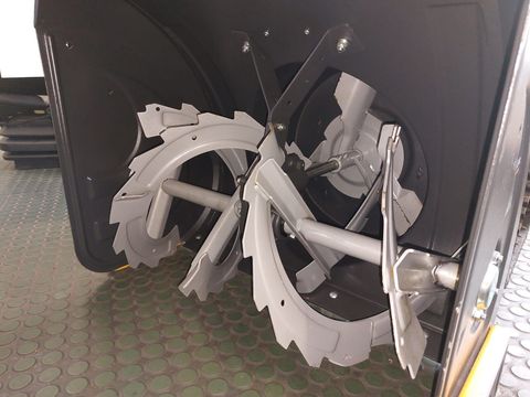 [6032-4913979-1.jpg]