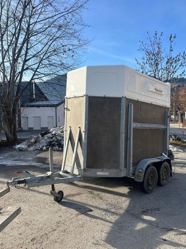 [6032-6597819-0_1.jpg]