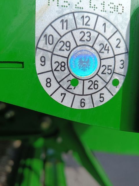 [6034-6386565-4.jpg]