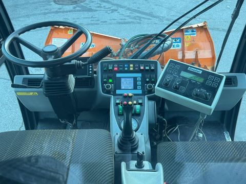 [6034-6474691-28.jpg]