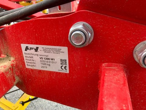 [6194-4288473-3.jpg]