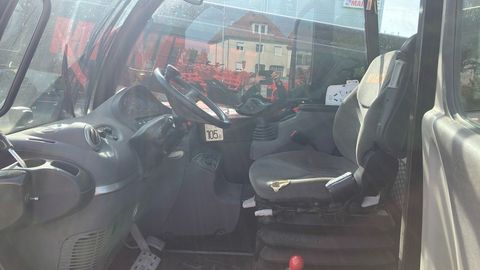 [6194-5724832-4.jpg]