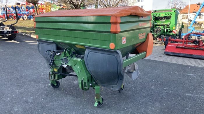 [6194-6712830-0_1.jpg]