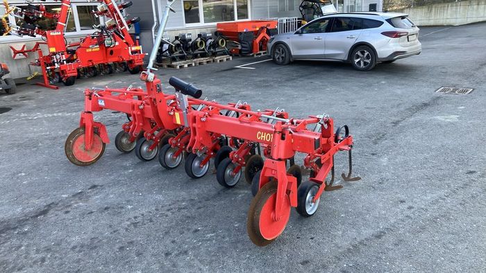 [6194-6712836-0_1.jpg]