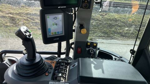 [6194-6827890-20.jpg]