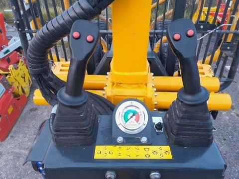 [6732-6484906-7.jpg]