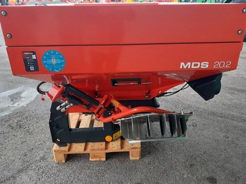 [6732-6679276-3.jpg]