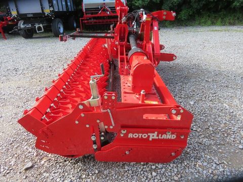 [6733-6628956-3.jpg]