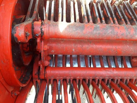 [6734-3887893-2.jpg]