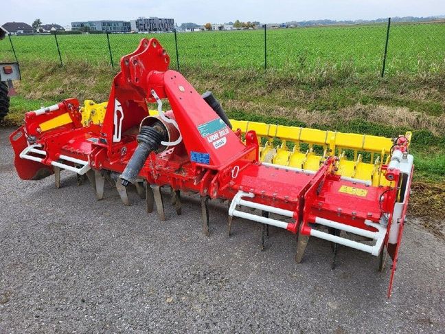 [6734-6319059-0_1.jpg]