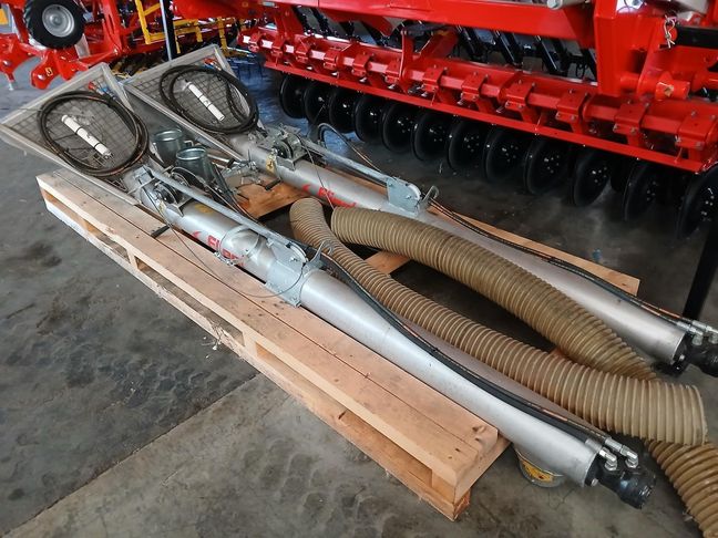 [6877-6409462-0_1.jpg]