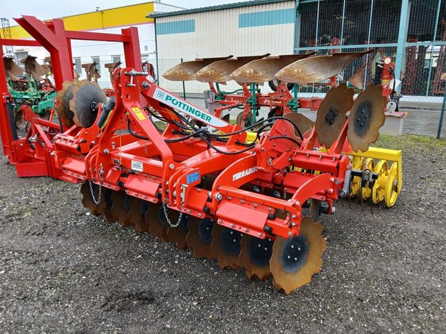 [6877-6462261-0_1.jpg]