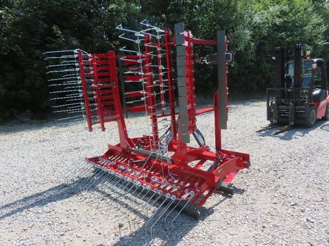 [7455-4347409-6.jpg]