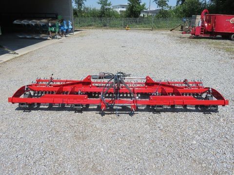 [7455-4347409-9.jpg]