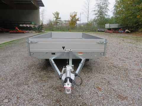 [7455-4837654-2.jpg]