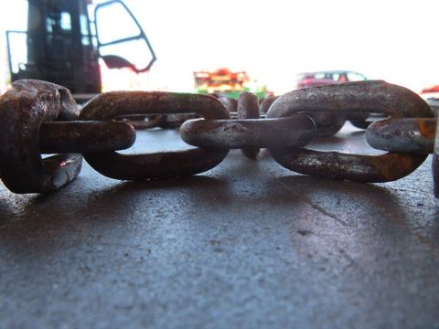 [7455-5511741-8.jpg]