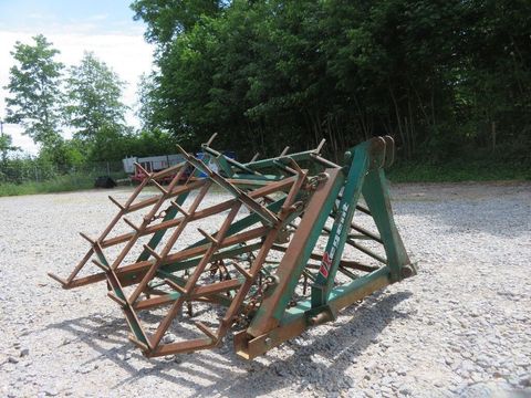 [7455-5744330-1.jpg]
