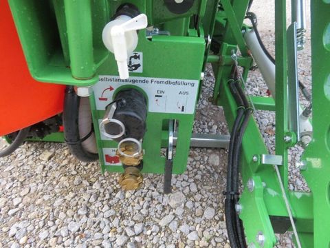 [7455-6319044-9.jpg]