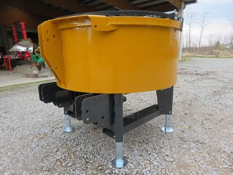 [7455-6406432-0.jpg]