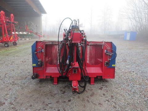 [7455-6518880-2.jpg]