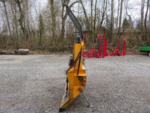 [7455-6689860-7.jpg]