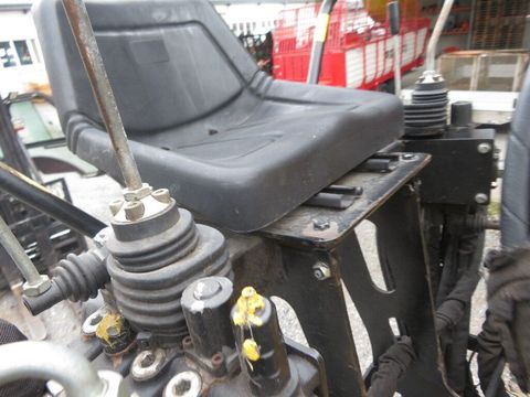 [7455-6692841-13.jpg]