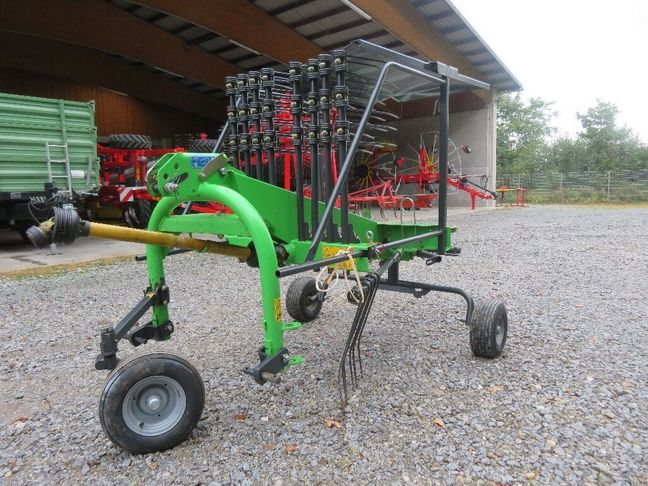 [7455-6750830-0_1.jpg]