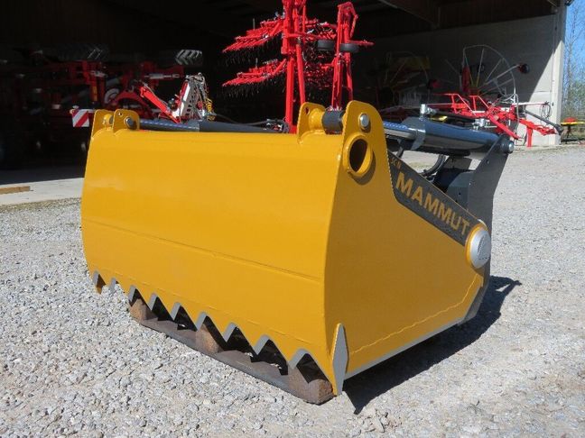 [7455-6908626-0_1.jpg]