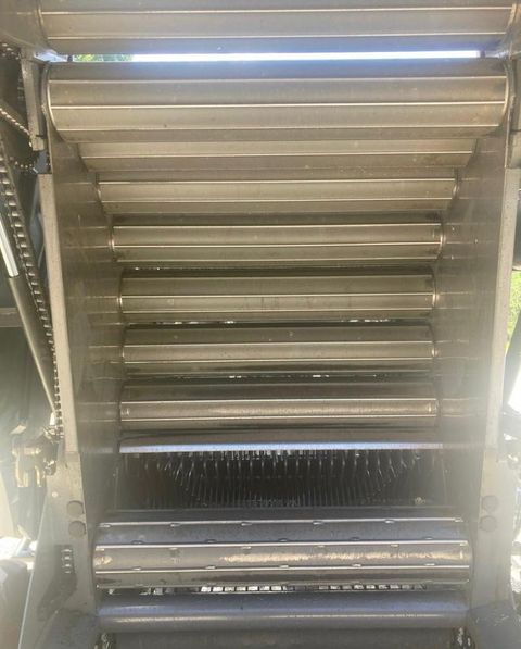 [3186-4404291-1.jpg]