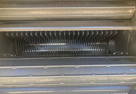 [3186-4404291-2.jpg]