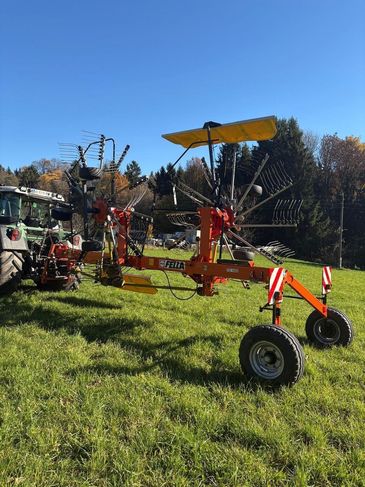 [3186-6692728-0_1.jpg]