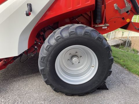 [3186-6757526-12.jpg]