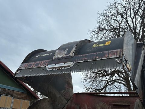 [3186-6903571-2.jpg]