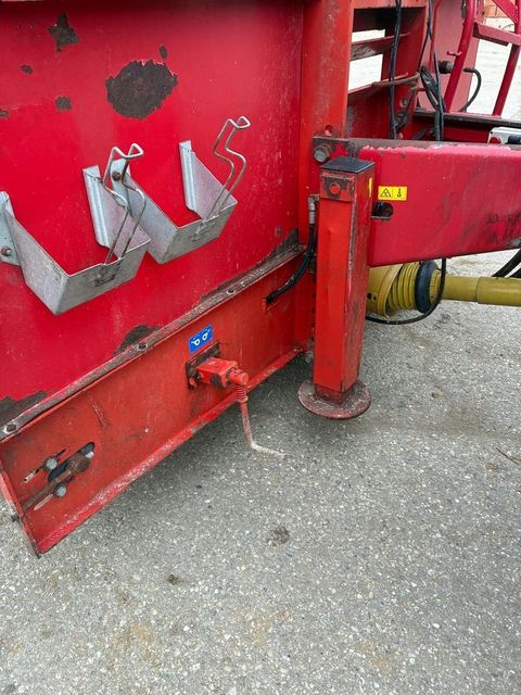 [3186-6903571-4.jpg]