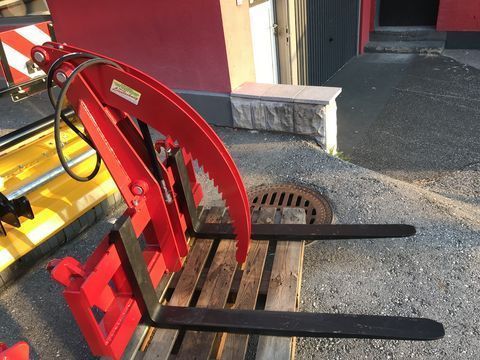 [3216-2033395-7.jpg]