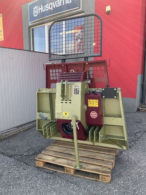 [3216-4081506-5.jpg]