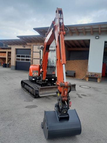 [3216-6785178-0_1.jpg]