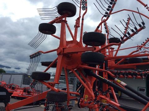 [3229-5877098-11.jpg]