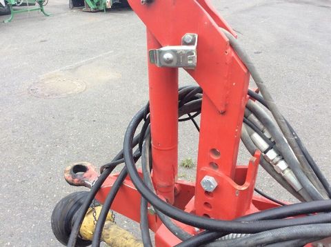 [3229-6091788-7.jpg]