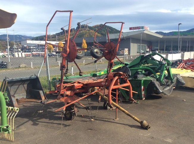 [3229-6355996-0_1.jpg]