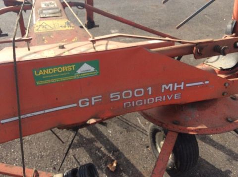 [3229-6355996-7.jpg]