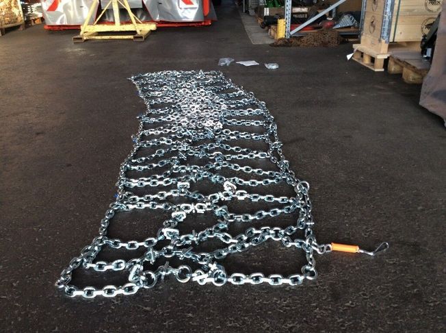 [3229-6436745-0_1.jpg]